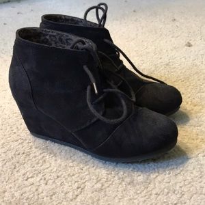 Lace up booties